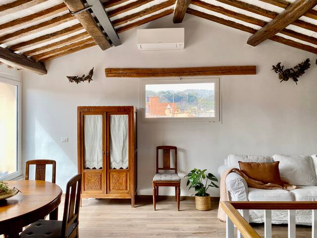 Amazing penthouse with terrace in Trastevere gallery image 3