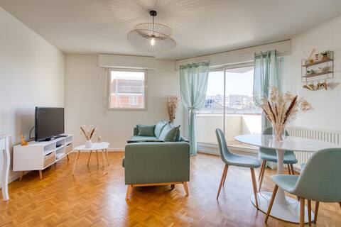 Apt Lumineux - near Versailles and Paris