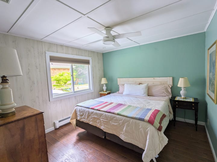 Quarto com cama king size