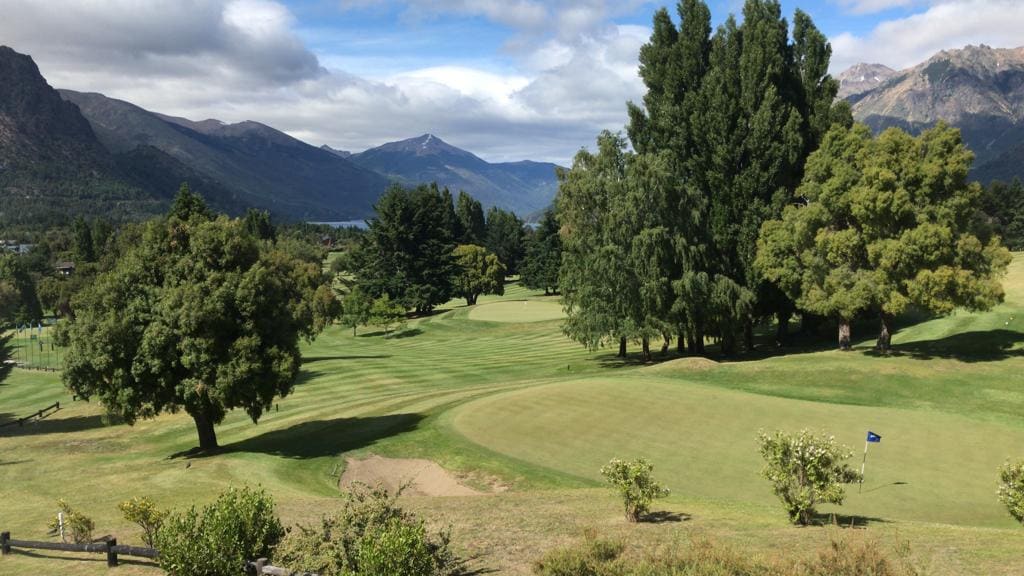Casa pequeña en condominio exclusivo Bariloche - Casa en Arelauquen Golf & Country Club