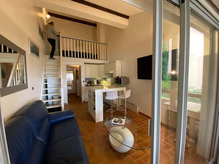 Très Bel Appartement 200m De La Plage Avec Piscine - Les Issambres