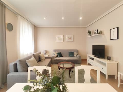 Successful Airbnb property: Beautiful apartment in downtown Salamanca in Salamanca
