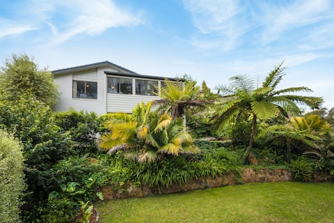 Kookaburra Beach House - 3 bedroom home