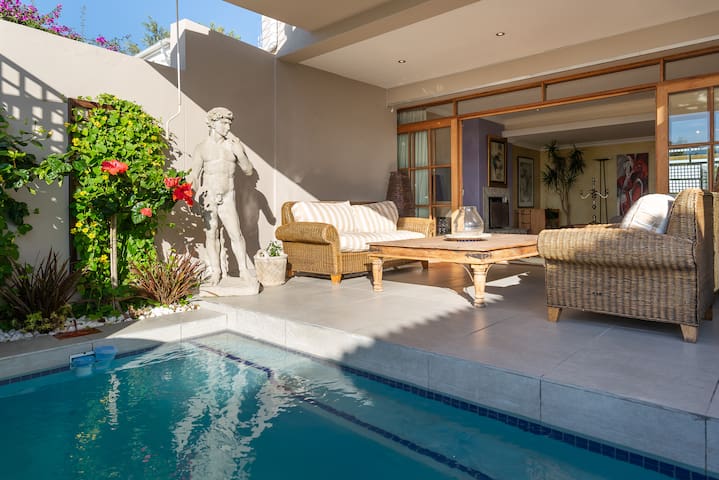 OCEAN VILLA- JOUBERT, GREENPOINT gallery image 2