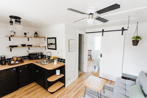 Loft on Park Terrace ~ In SW Albany