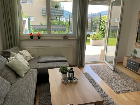 Popular Airbnb listing: Garden apartment between lake and city in St. Martin