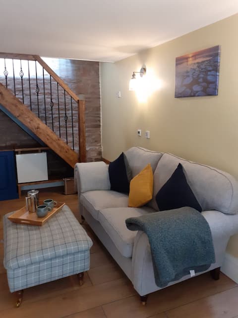 Top performing Airbnb: The Stables Annexe. One bedroom guest suite. in Greasby, Irby & Thingwall
