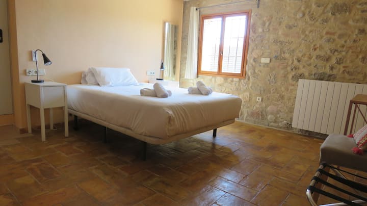 Chumba cha 01: 18.45m2
Chumba cha mapumziko cha watu wawili.
