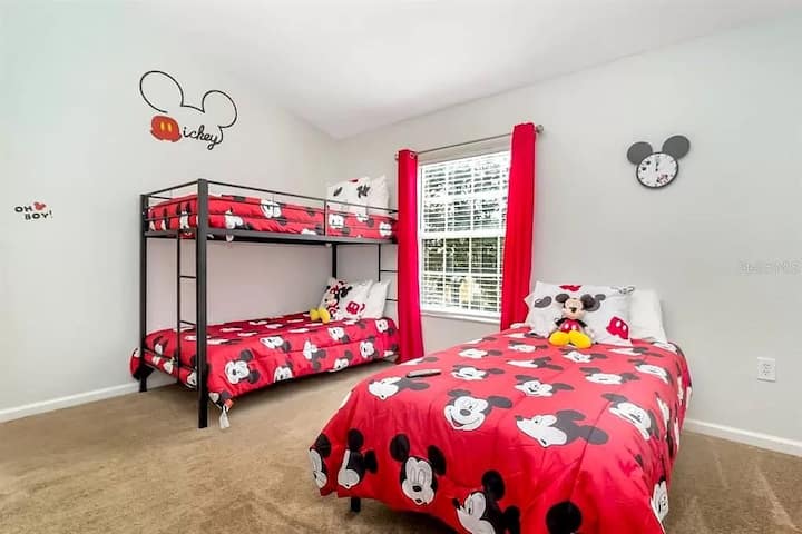 غرفة النوم 1