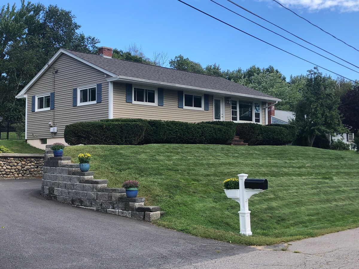 Entire Home Located In The Greater Lakes Region Houses for Rent in