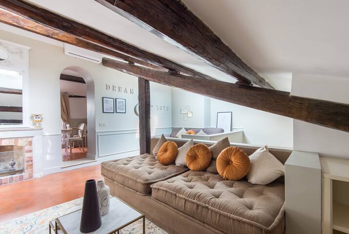 Fiori – DdG Heritage Collection gallery image 3