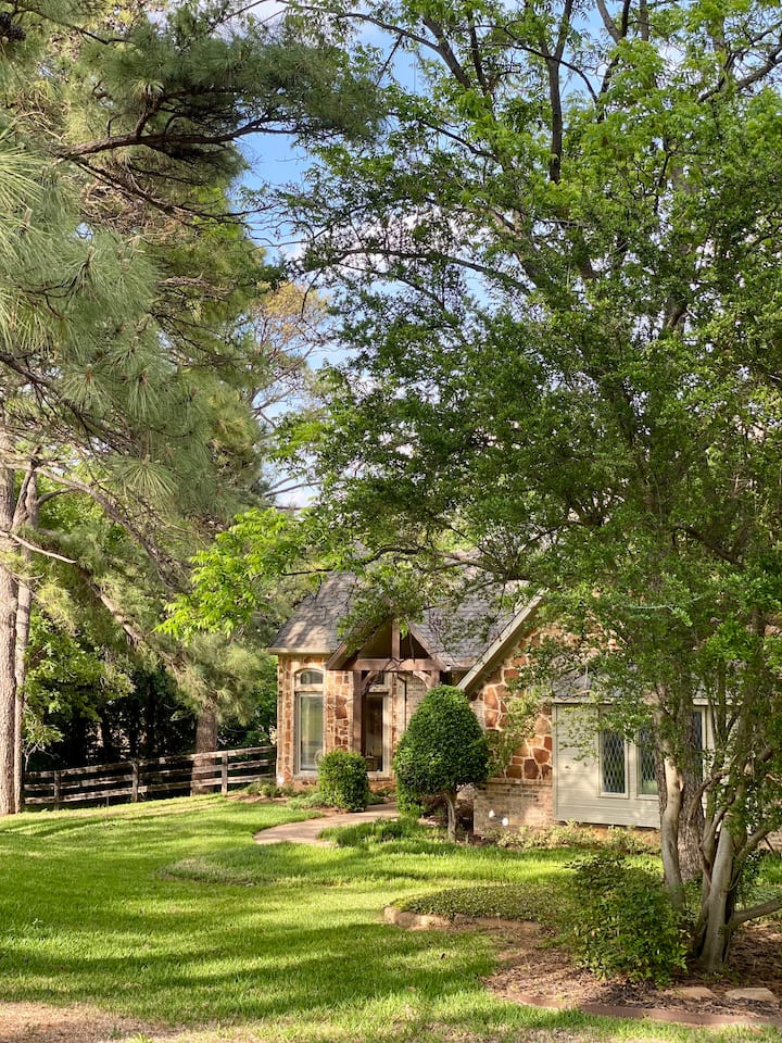 9 Best Airbnb Vacation Rentals In Flower Mound, Texas Updated 2024