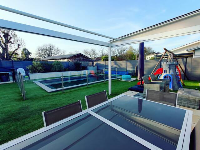 Villa proche lac et océan pour parents et enfants gallery image 4