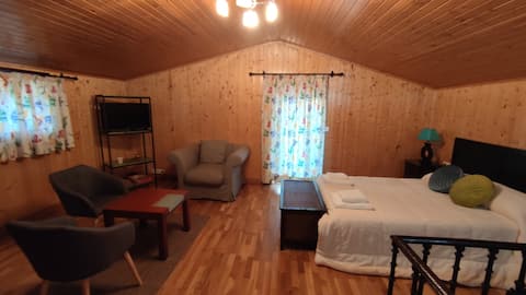 Vila Riveiro (Vilamelle, Pantón, Ribeira Sacra)