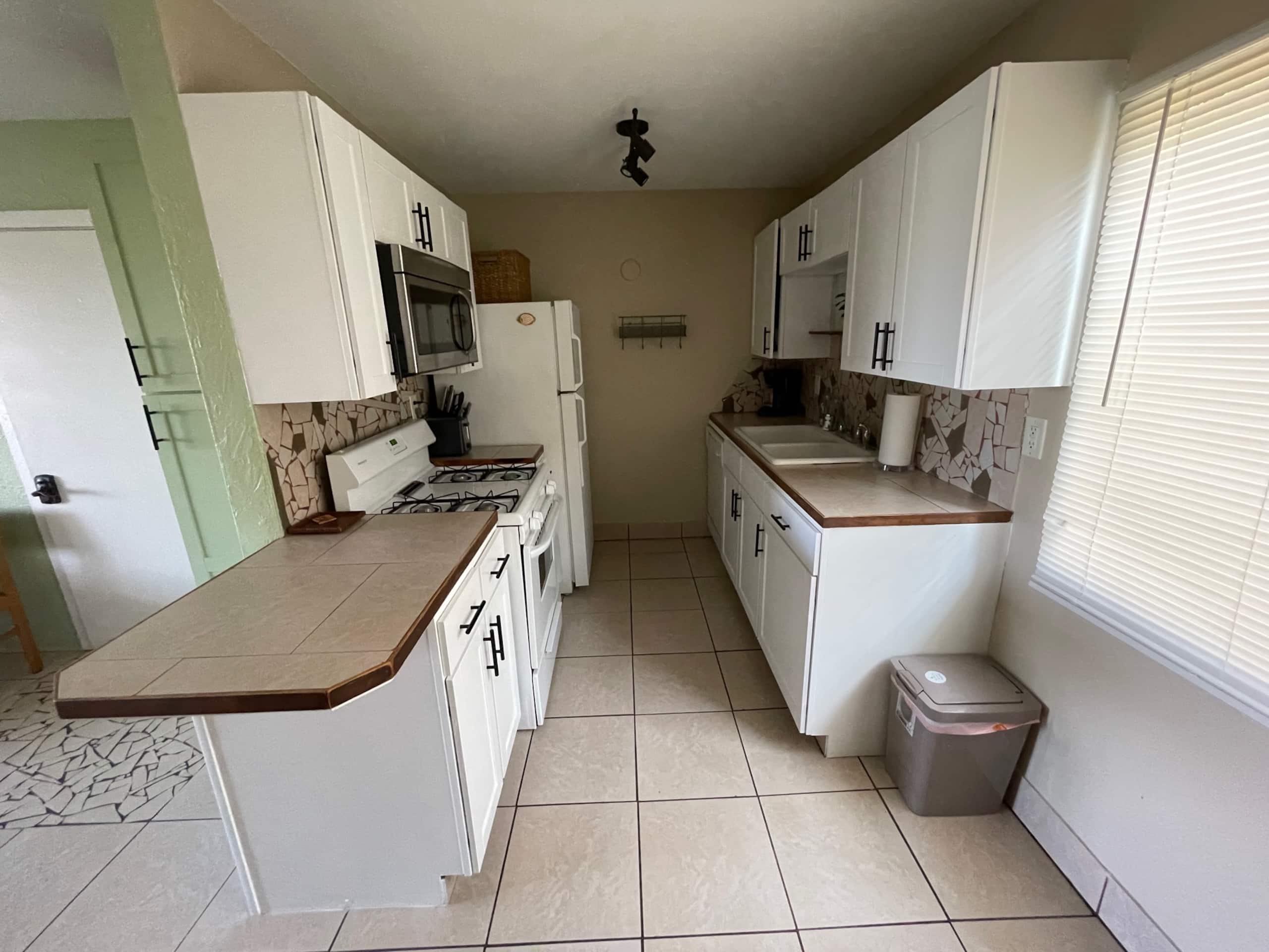 Condo in Kailua-Kona · ★4.88 · 1 bedroom · 1 bed · 1 bath - Image 19