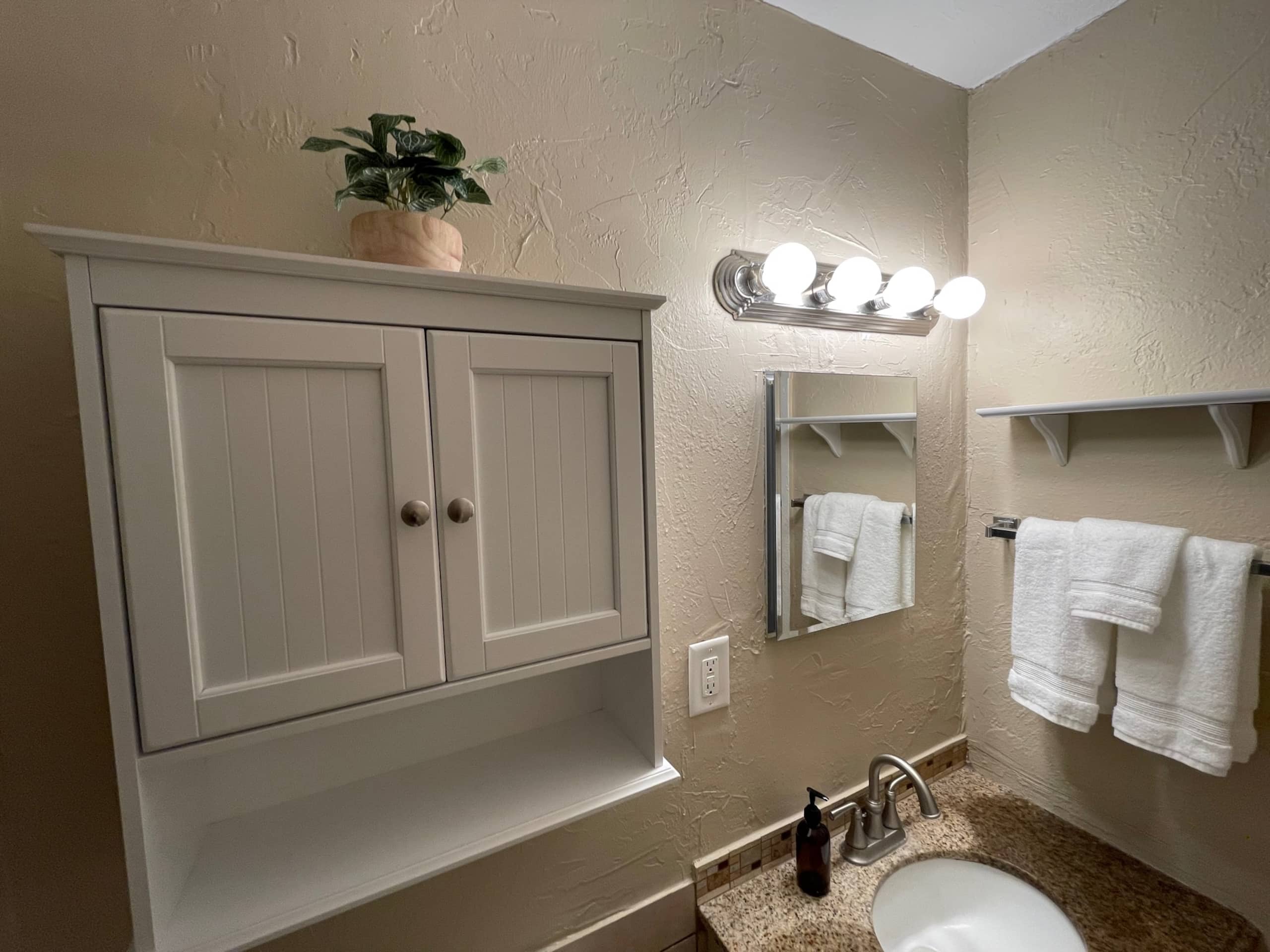 Condo in Kailua-Kona · ★4.88 · 1 bedroom · 1 bed · 1 bath - Image 39