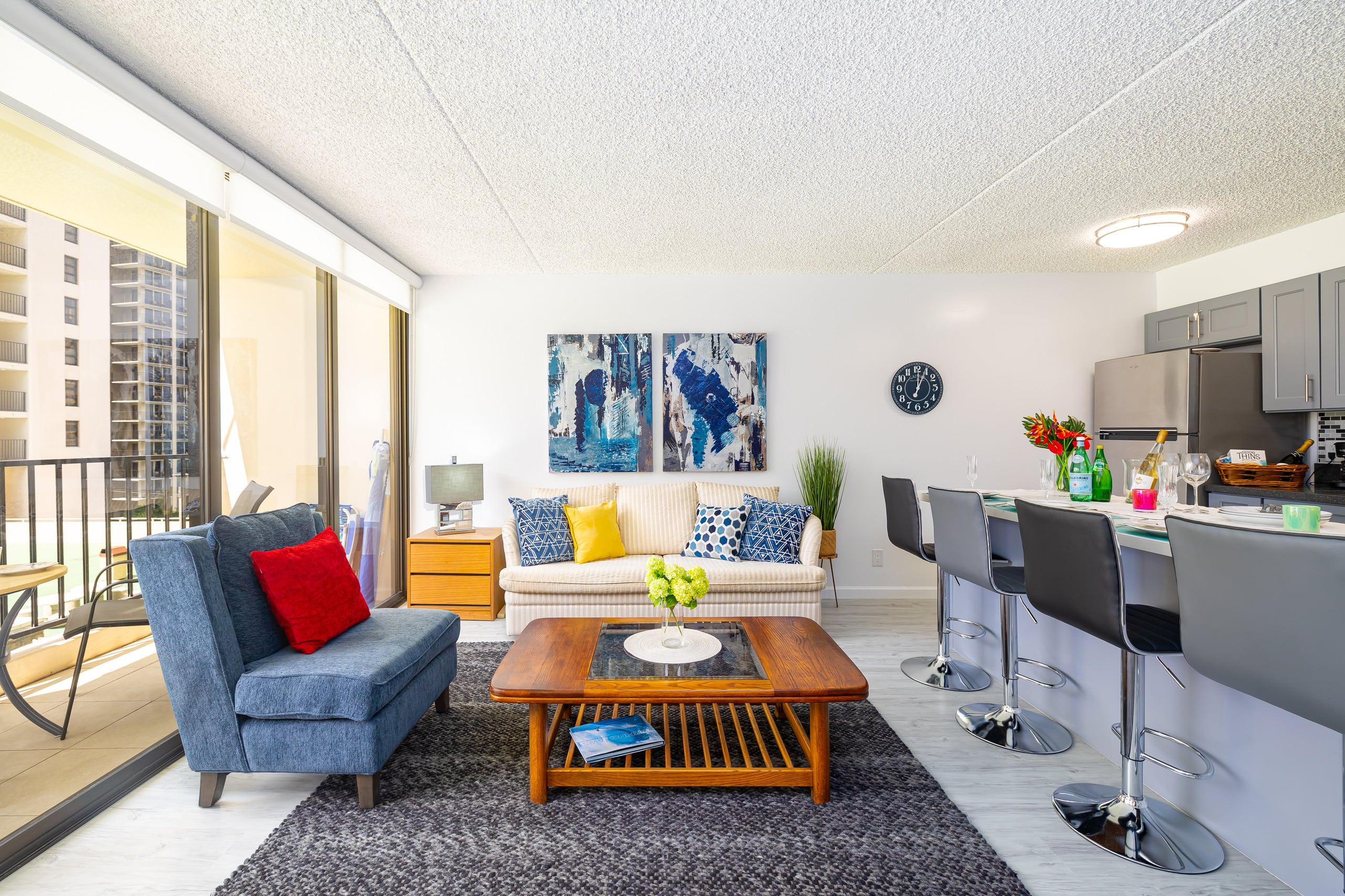 Condo in Honolulu · ★4.83 · 1 bedroom · 2 beds · 1 private bath - Image 3