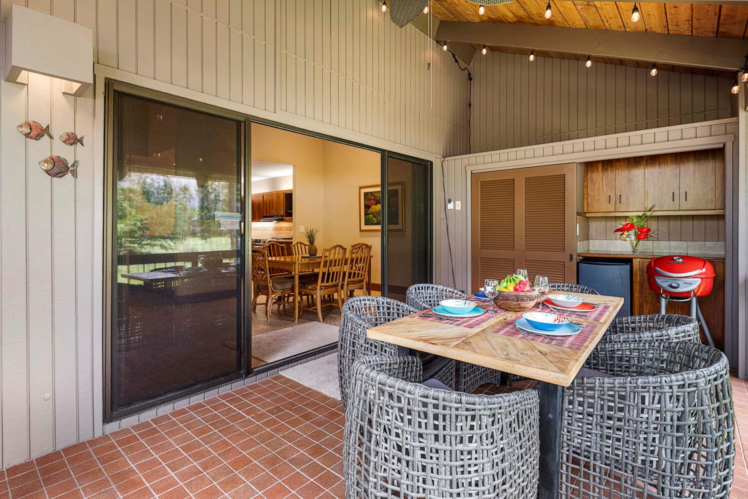 Condo in Kailua-Kona · ★4.95 · 2 bedrooms · 4 beds · 2 baths - Image 27