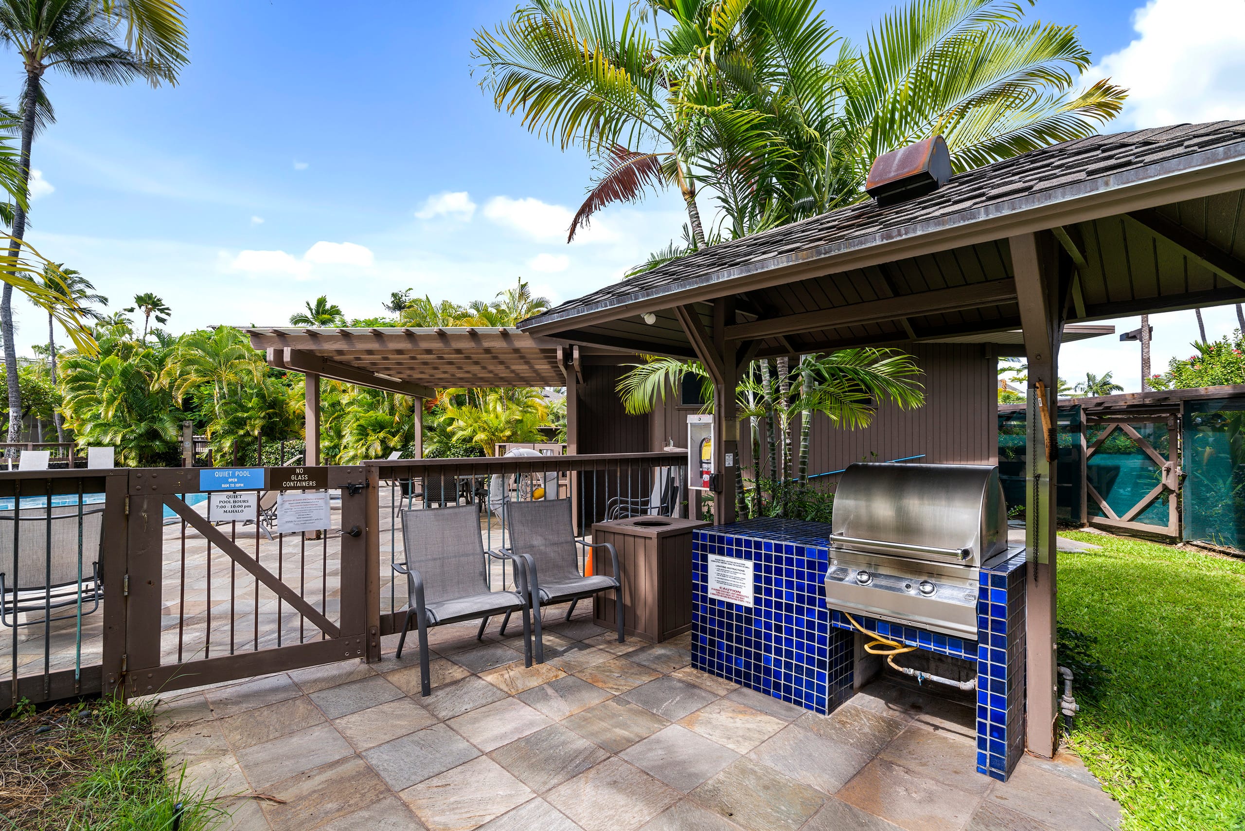 Condo in Kailua-Kona · ★4.95 · 2 bedrooms · 4 beds · 2 baths - Image 28