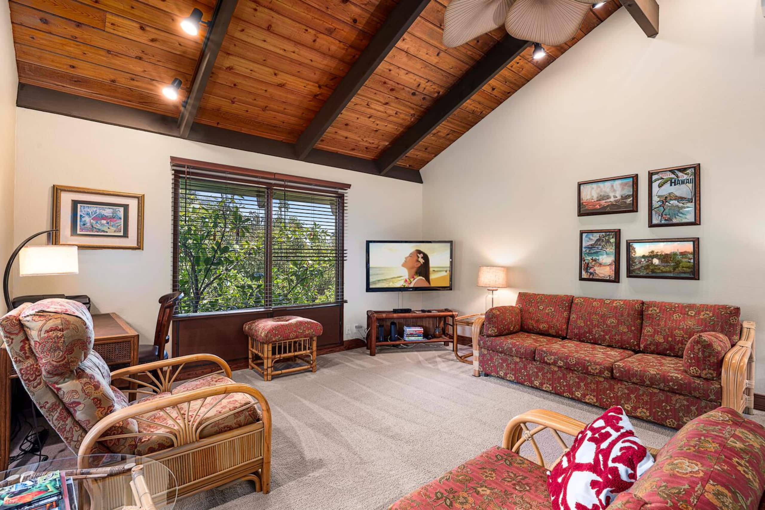 Condo in Kailua-Kona · ★4.95 · 2 bedrooms · 4 beds · 2 baths - Image 2