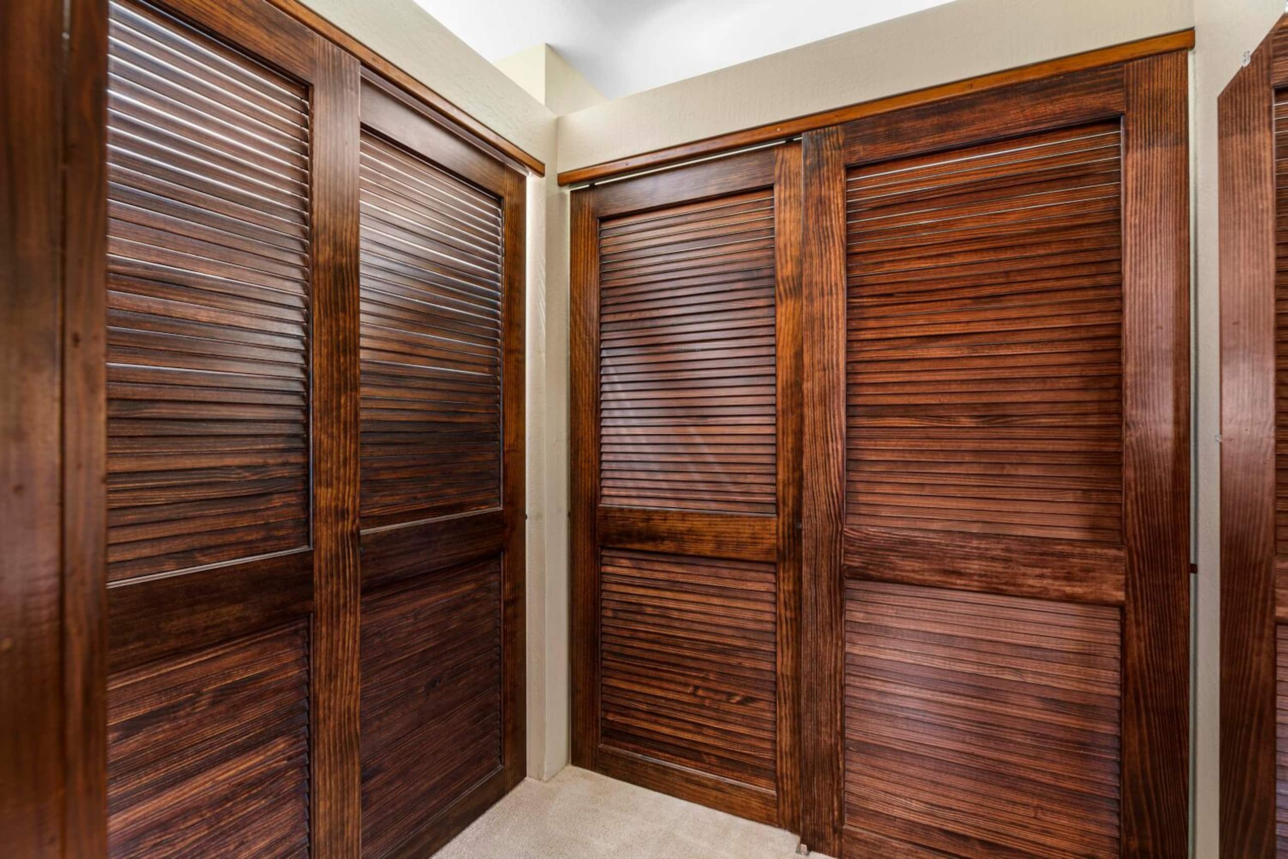 Condo in Kailua-Kona · ★4.95 · 2 bedrooms · 4 beds · 2 baths - Image 21