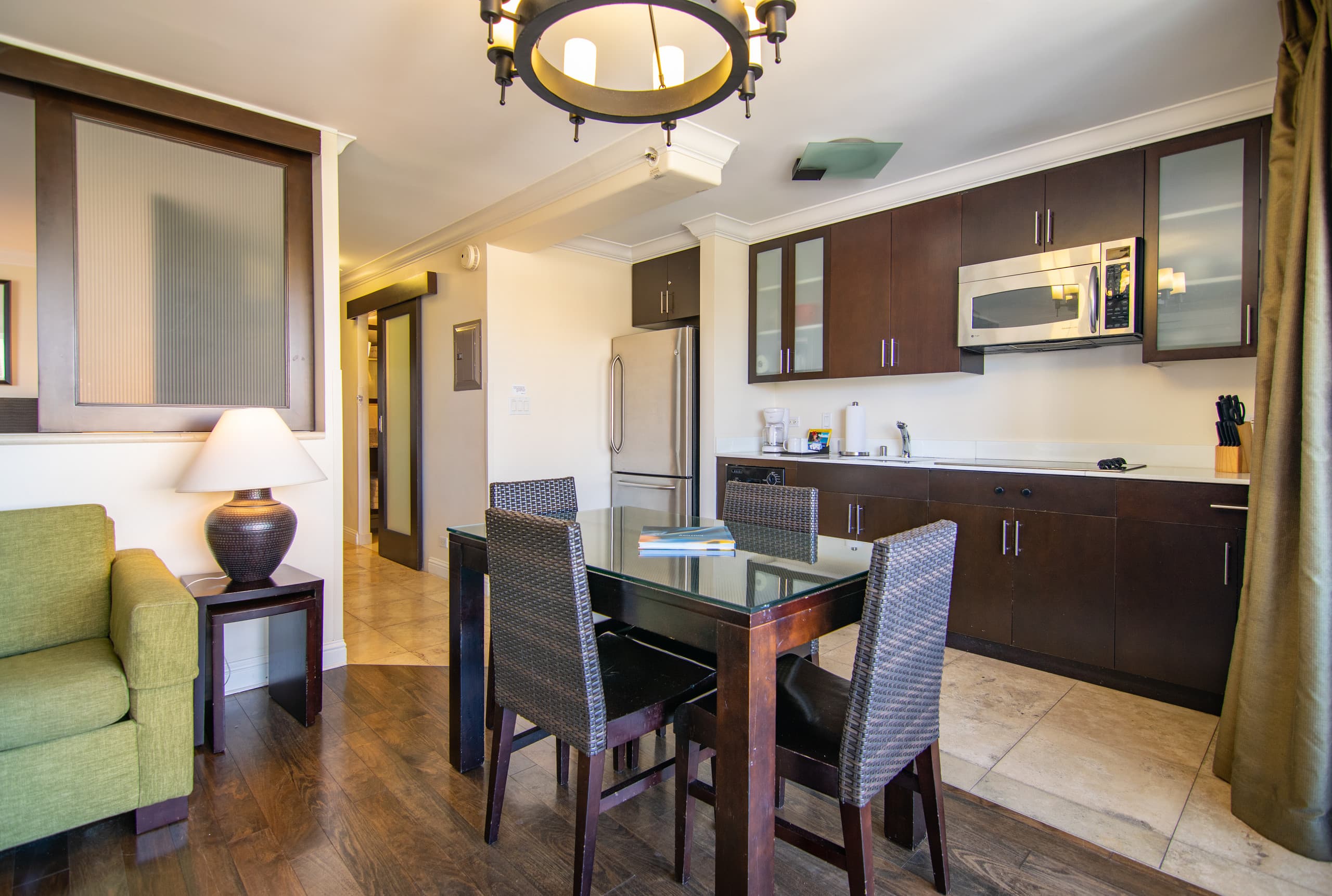 Regency Waikiki Prt Ocn Vw Never end summer deal! - Image 5