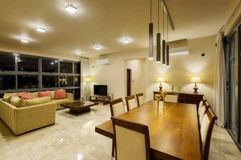 20 Park Lane - Luxury 4 Bedroom Apartment