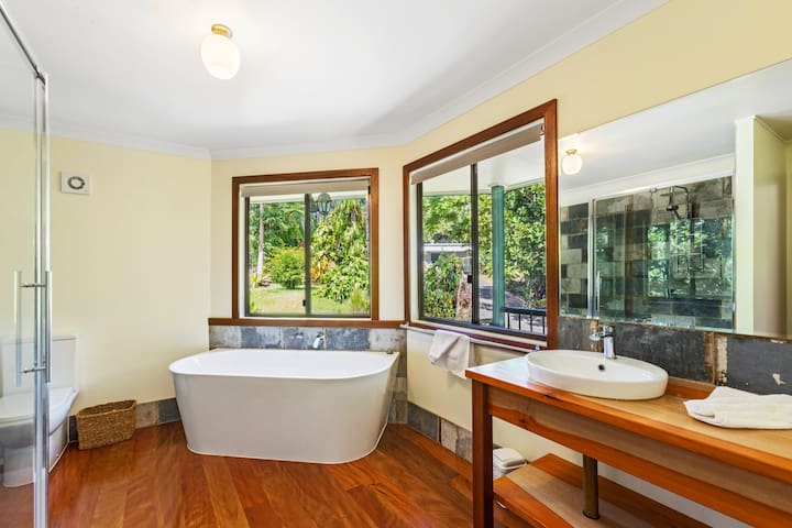 Tweed Coast Holidays managed Airbnb listing 1