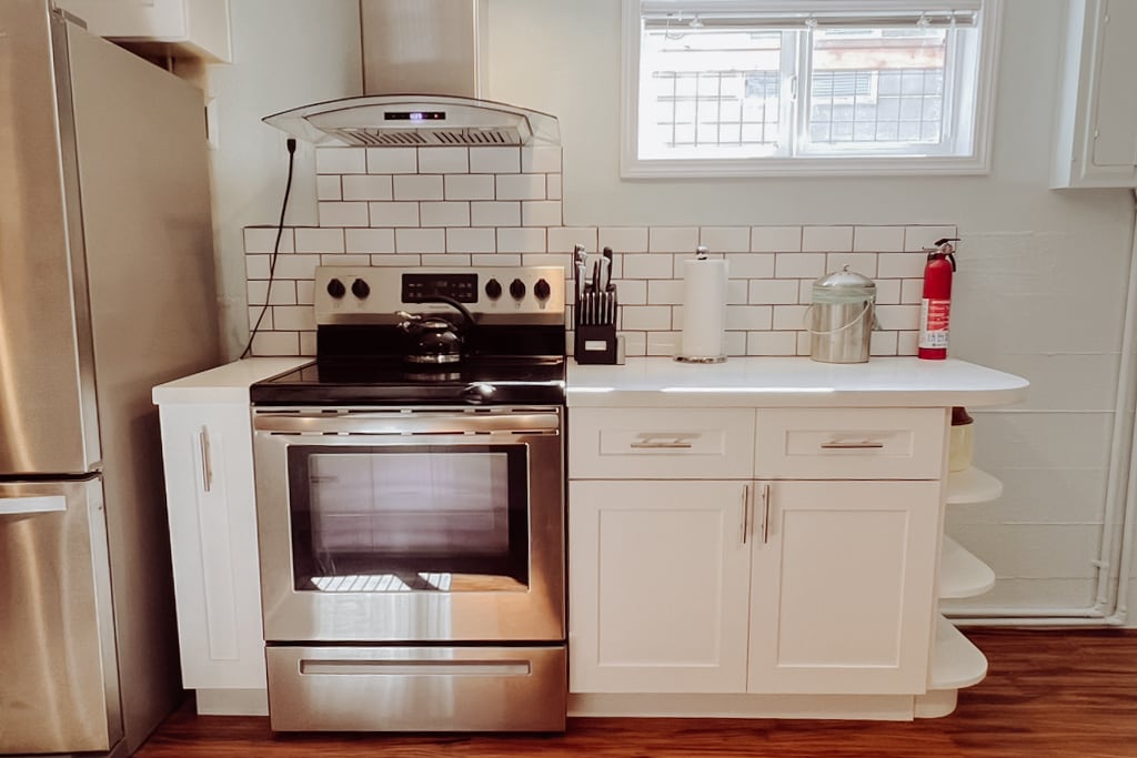 Cute West Seattle suite with remote working space