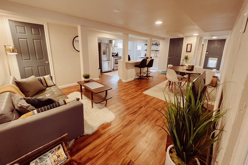 Cute West Seattle suite with remote working space