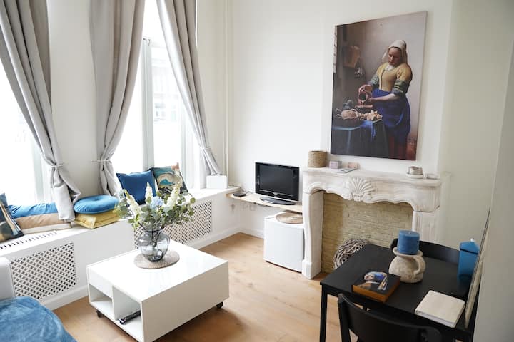 Stro, Sfeervol Appartement In Het Oude Stadsdeel. - Deventer
