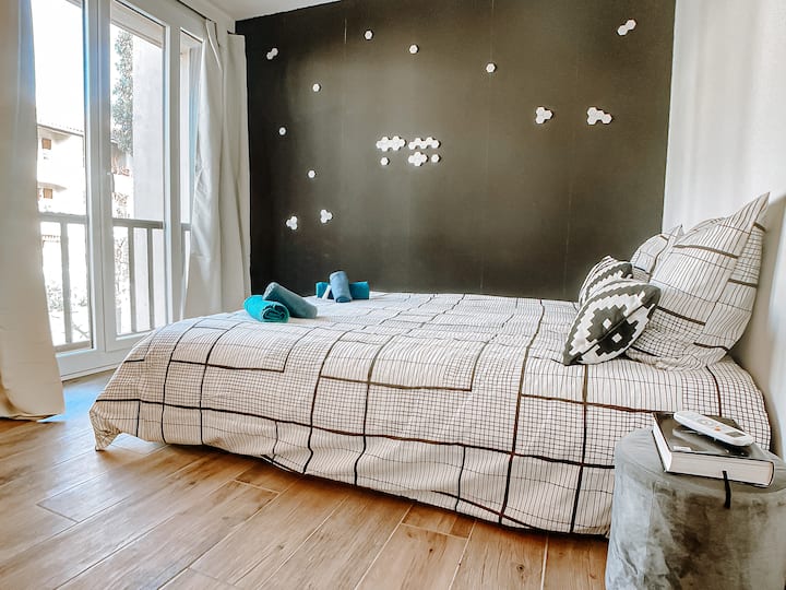 საძინებელი 1