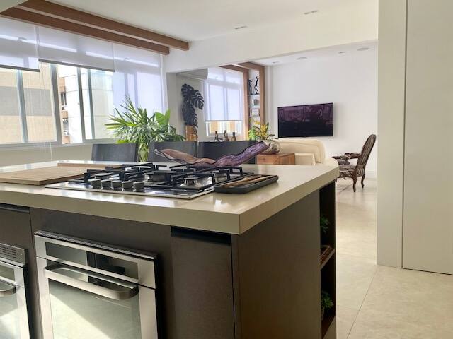 Amazing Leblon 2 gallery image 2