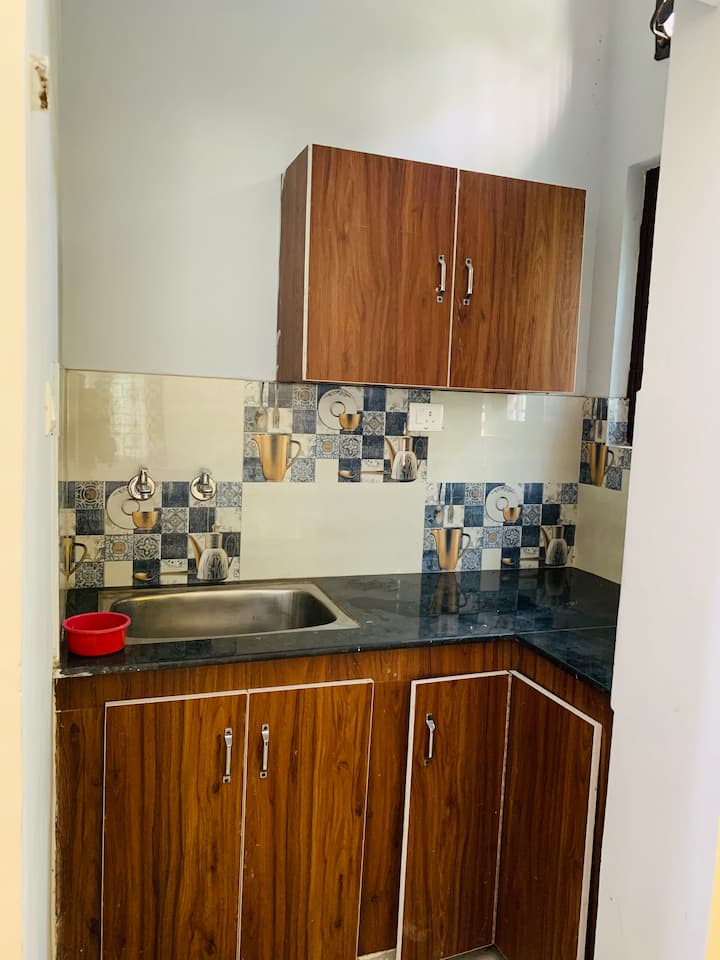 Entire 1 Bhk Near Marine Drive - Rishikesh