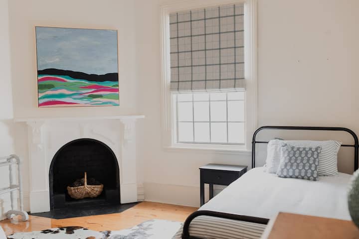 Aberdeen (Bedroom 4)