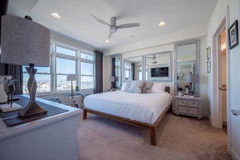 Postcard perfect resort lifestyle at CasaDewBe