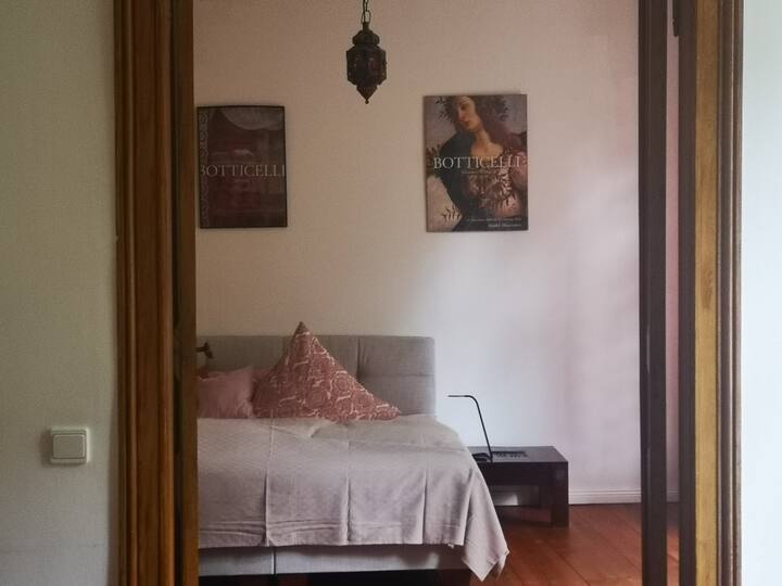 Mwonekano wa chumba cha kulala