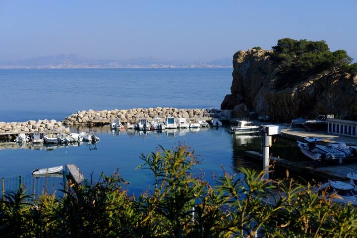La conciergerie de la Côte bleue managed Airbnb listing 2