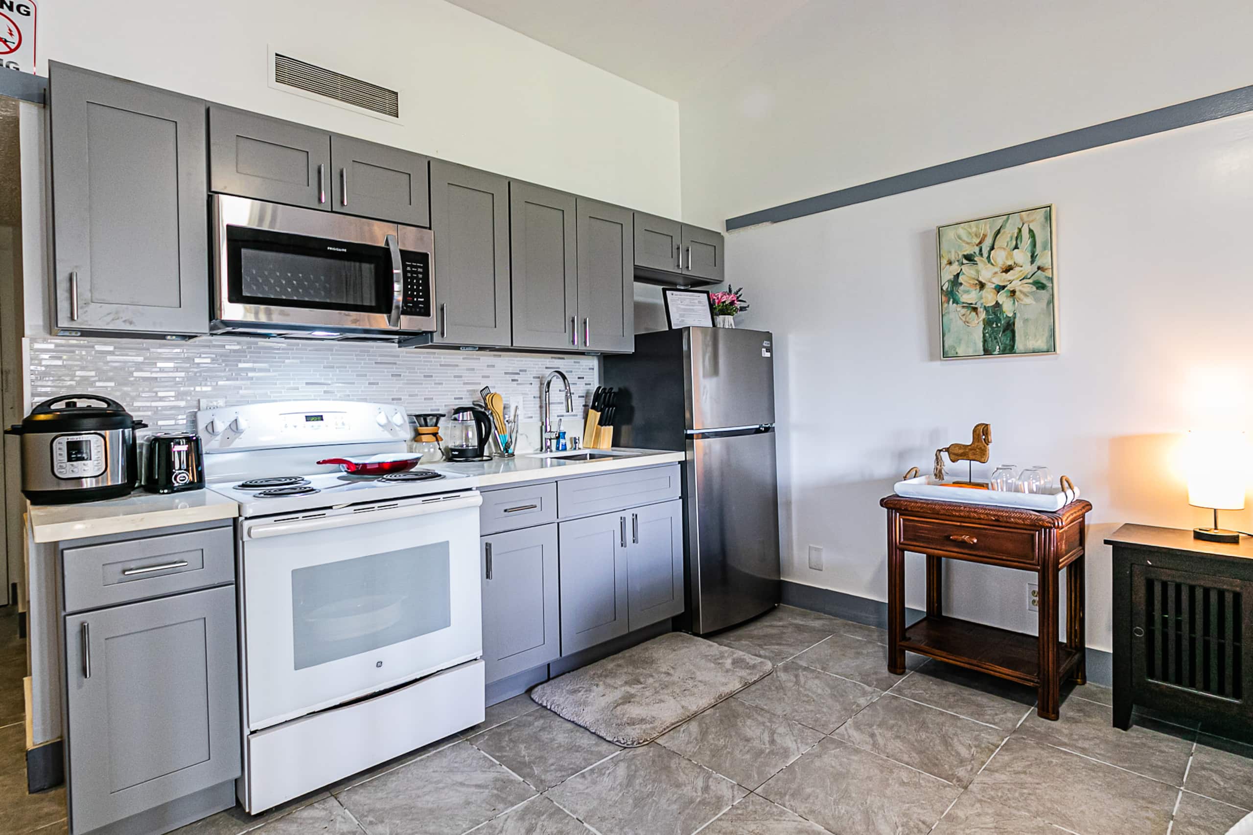 Condo in Hilo · ★4.58 · 1 bedroom · 1 bed · 1 bath - Image 9