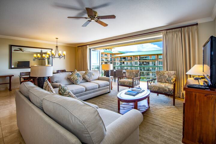 Ocean view suite, lanai, full kitchen, near beach gallery image 3