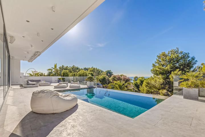 Luxus Villa zum Verlieben gallery image 3