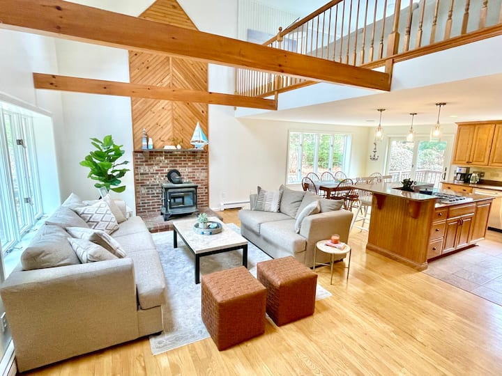 Private Heated Pool, Near Town & Beaches - Breakwater Beach, Brewster