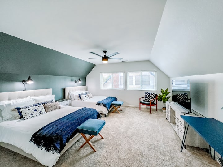 Საძინებელი 1 (ზემოთ) - 2 საწოლი 152 × 203 სმ