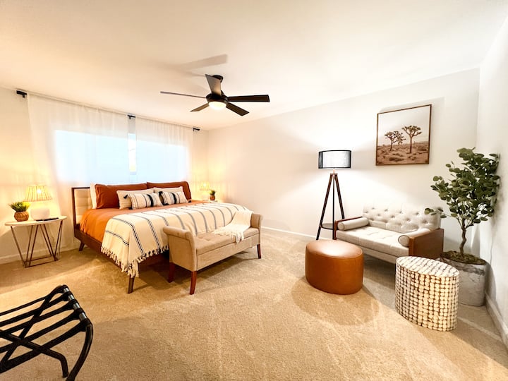 Მთავარი საძინებელი (დაბლა)