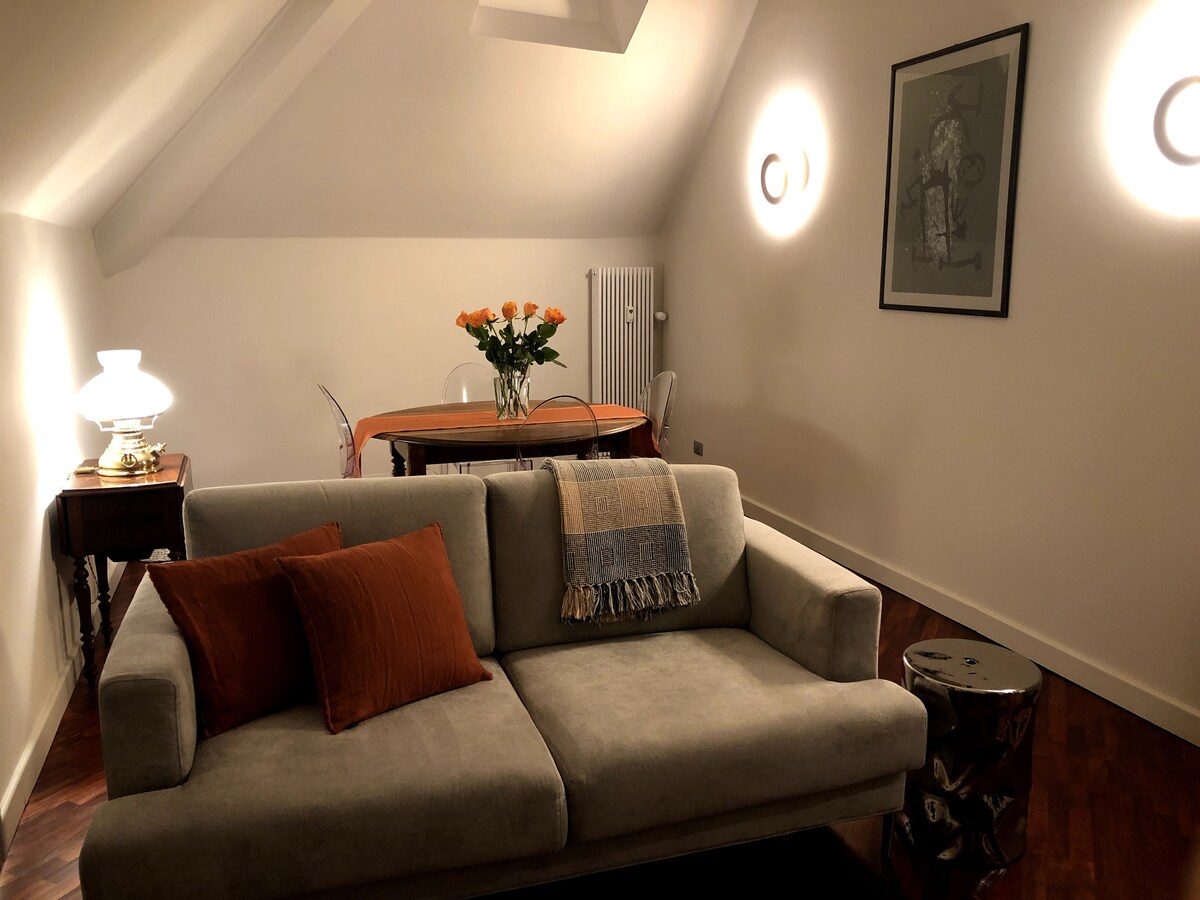 Proprietà Airbnb di successo: An attic, really downtown 3 a Genova
