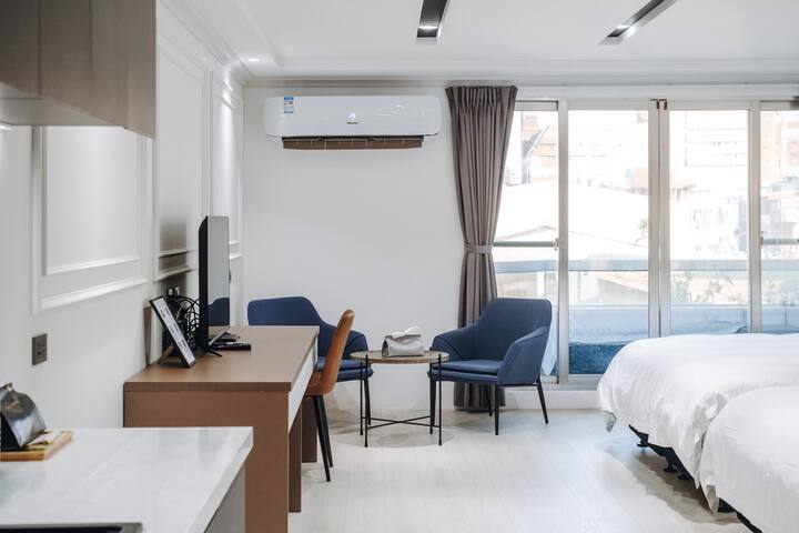 ⁨Chapter 127⁩ managed Airbnb listing 2