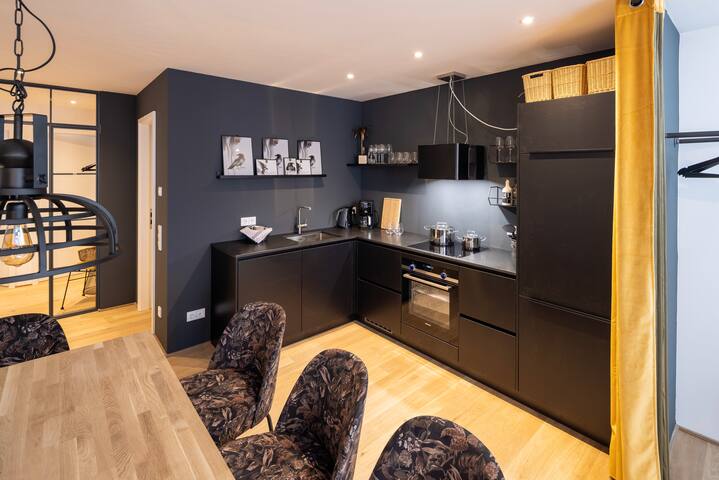 Luxury industrial apartment – new / Neuhausen gallery image 2