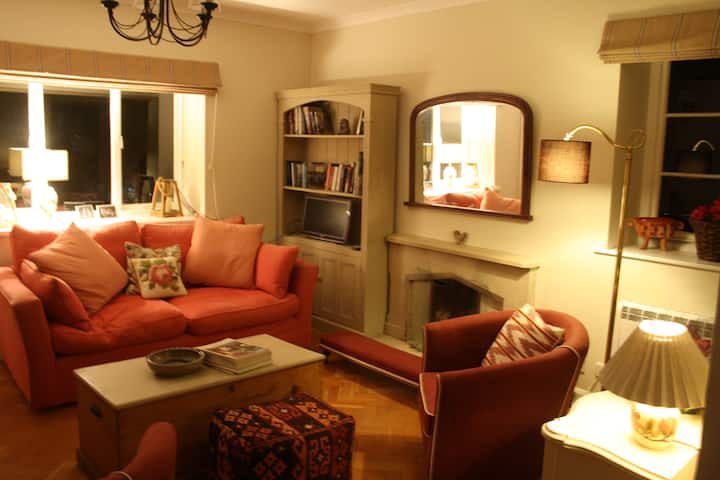 Downs Cottage, Elsted, South Downs National Park - West Sussex