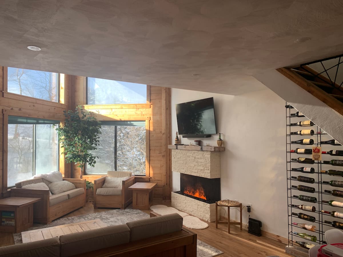 Townhouse for Seven Townhouse for Seven