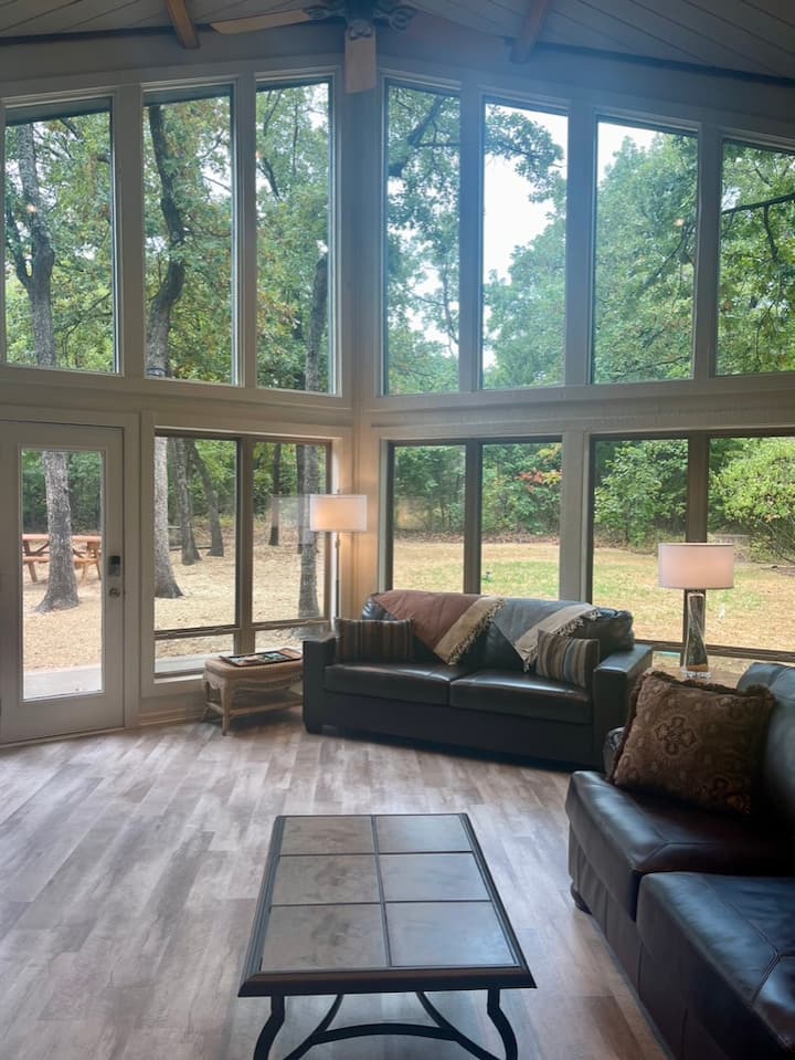 Texoma Tango Cabin By Lake & Sandy Beach!!! - Pottsboro, TX